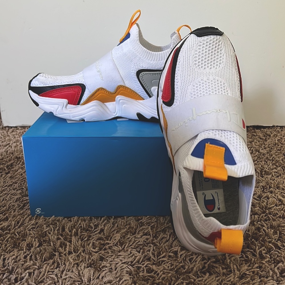 Champion Hyper C Speed Athletic Shoe—— women’s 8/ kids 6—— white/ multicolor